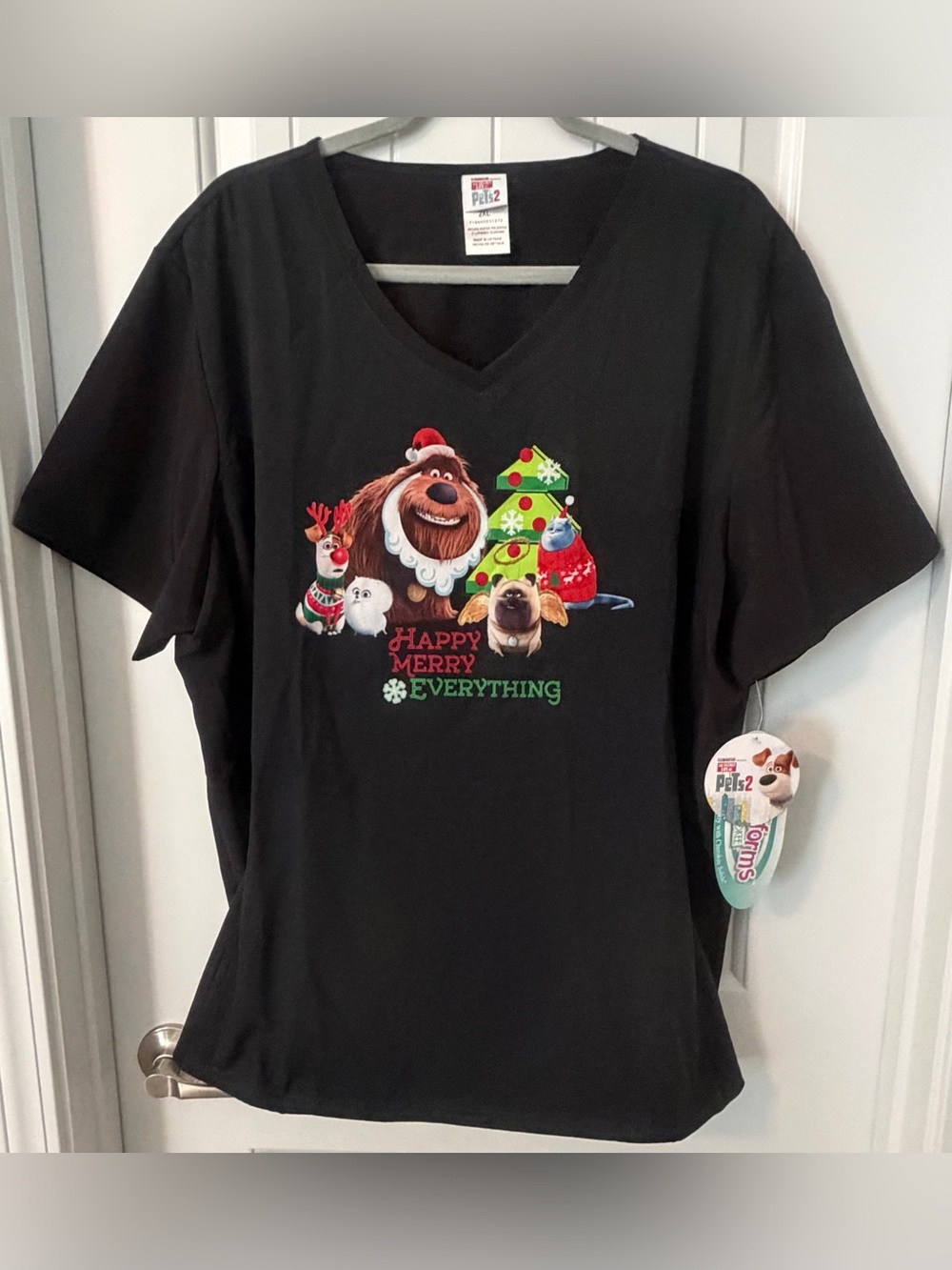 The Secret Life of Pets 2 'Happy Merry Everything' Black Scrub Top 2XL